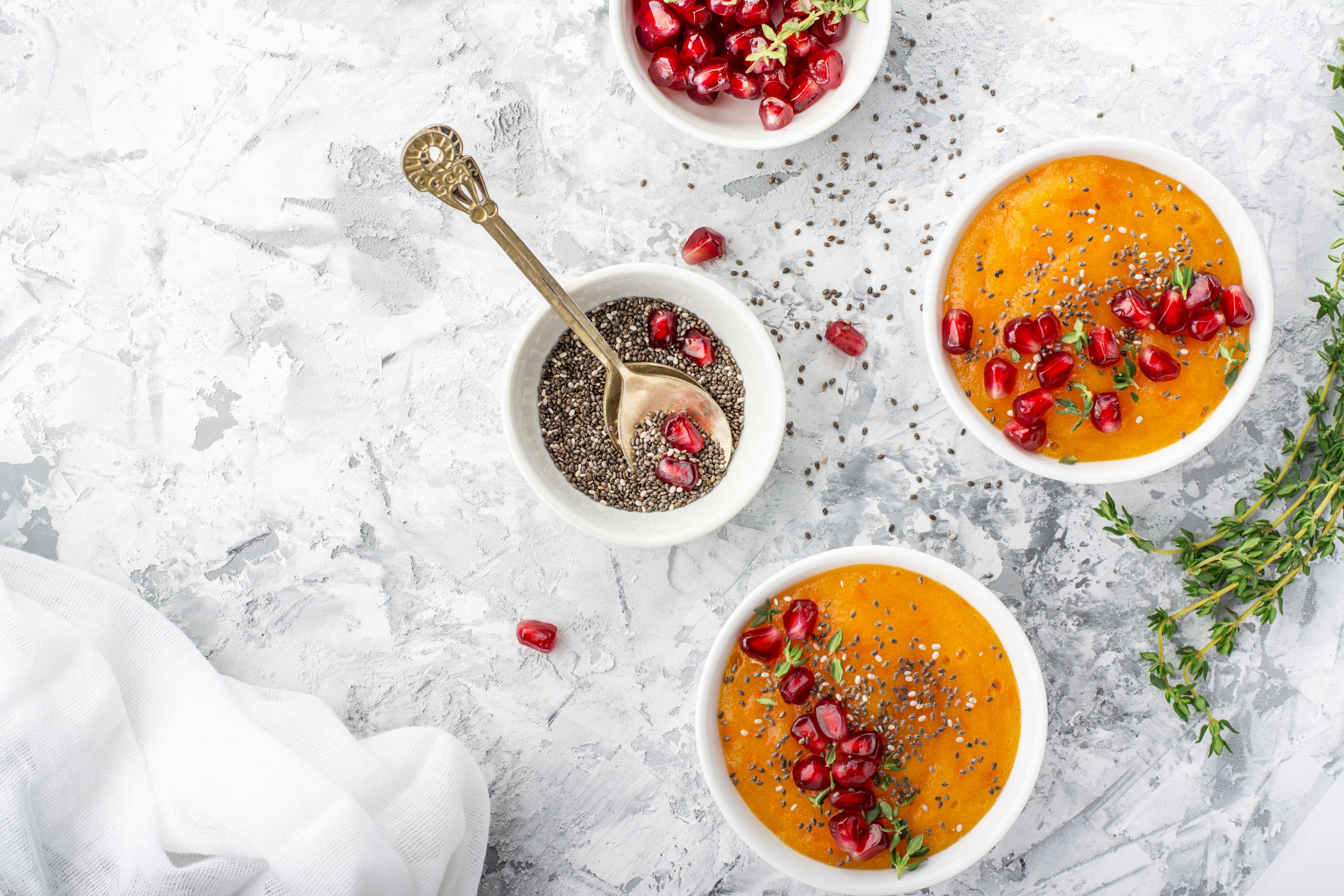 Ernährung Essen auf Tisch