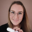 Lena M., 32